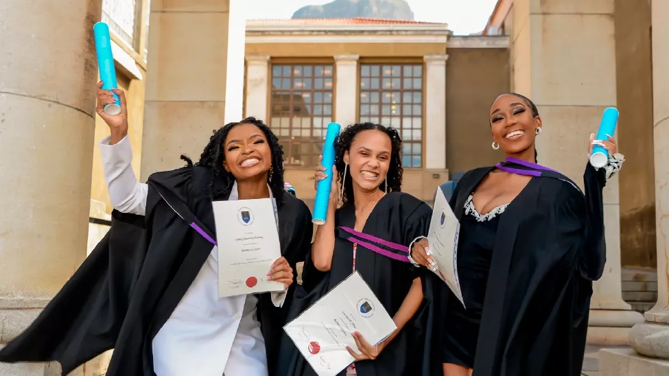 UCT Graduating Students